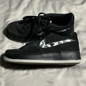 Boys 6Y Nike Air Force 1 low